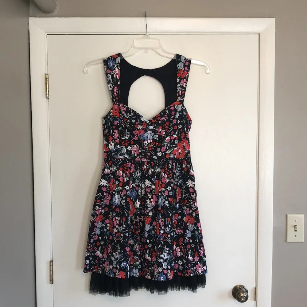 Free People dress, multi color floral print on black background, size 10 - Picture 2 of 15